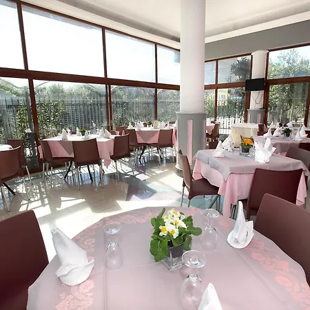 Il Tricolore מלון 3*